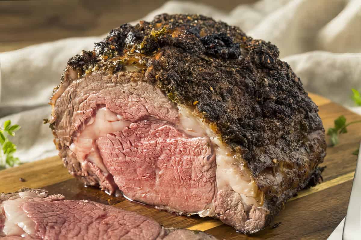 Company Dinner Ideas like Juicy Prime Rib #MissHomemade