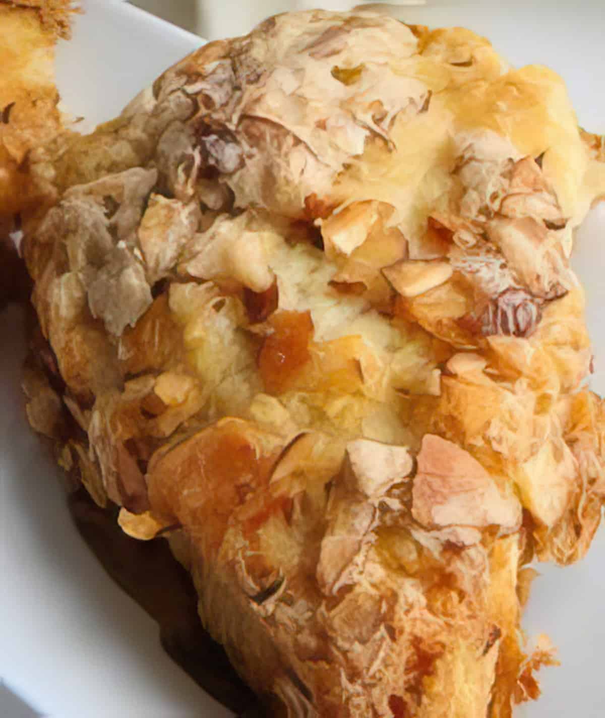 Delicious Homemade Almond Scone Recipe #MissHomemade